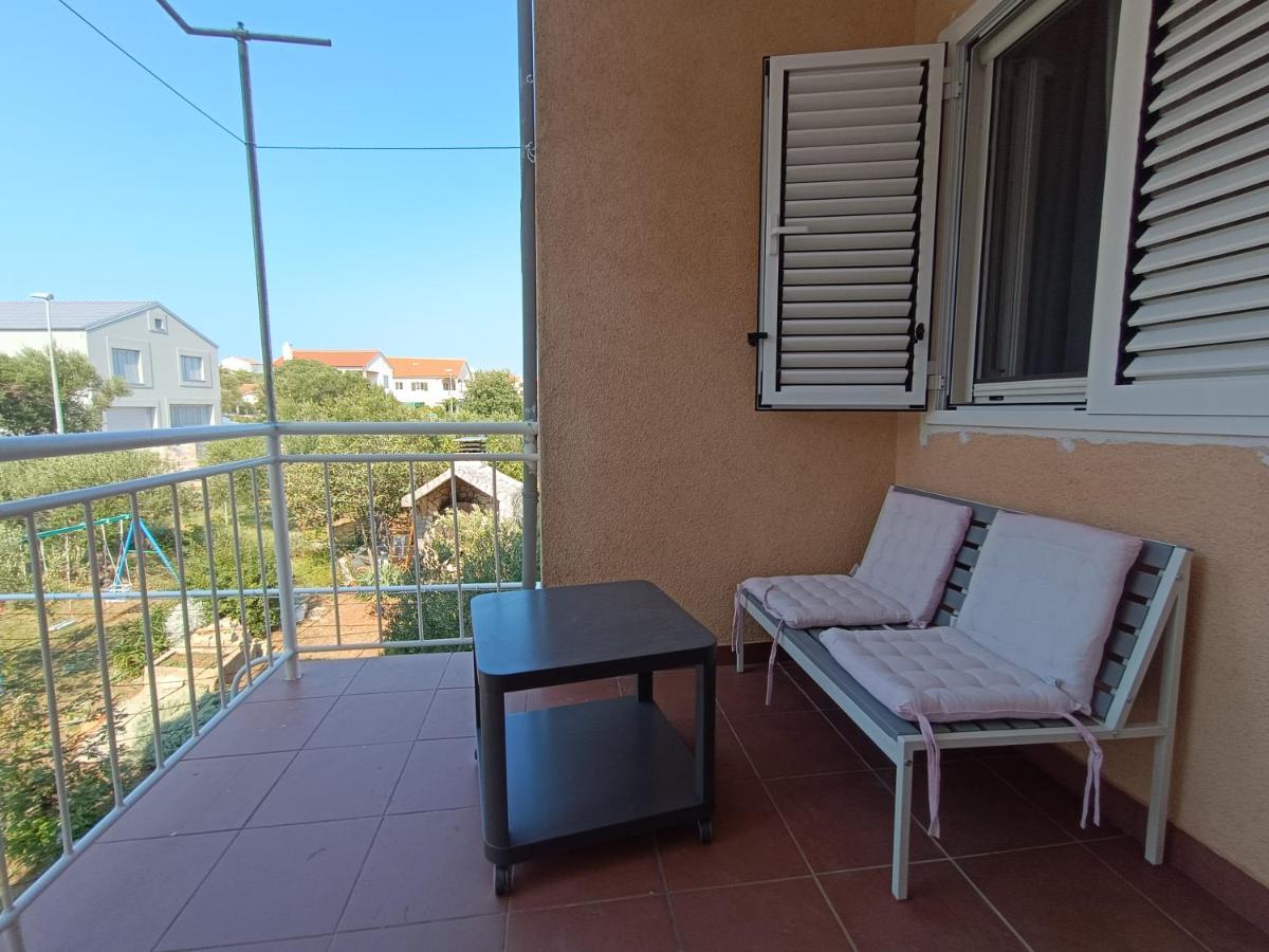 Apartmani Ramesa Murter Bagian luar foto